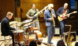 20260111-19-The-ploctones-_-Martijn-Vink-__-Jeroen-Vierdag-__-Efraim-Trujillo-__-Anton-Goudsmit